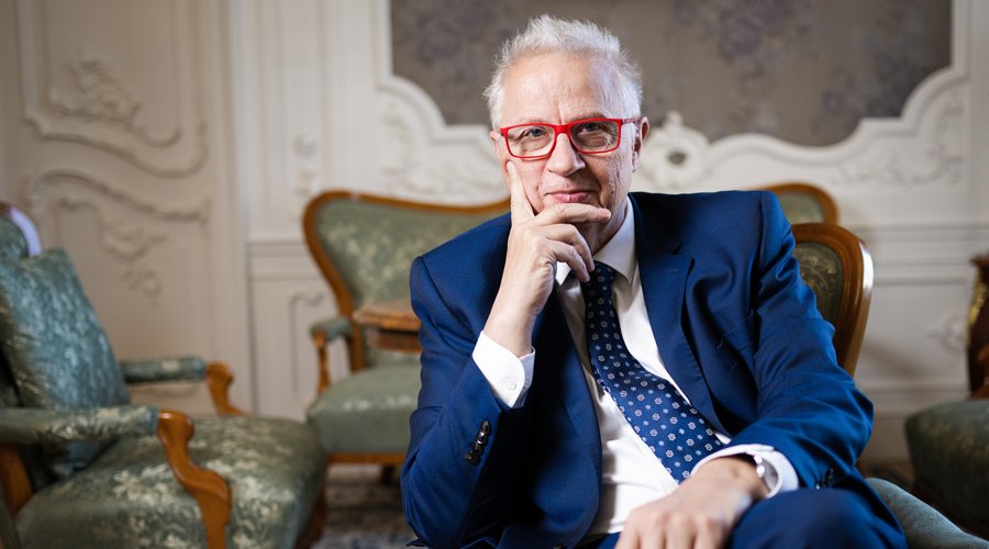 trócsányi lászló KRE Magyaródi Milán