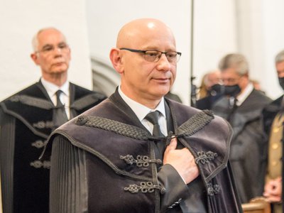 Pásztor Dániel püspökké szentelése