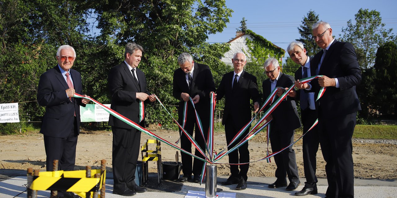 Érdi óvoda alapkőletétele