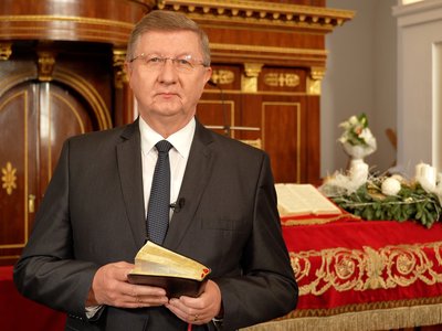 2023 adventi köszöntés Fekete Károly borító