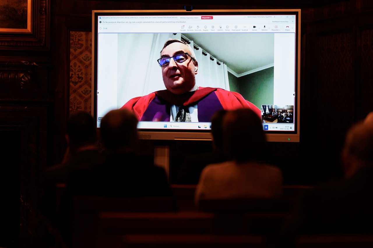 Wessel Bentley Keresztyén vezetés dupla könyvbemutató, KRE 2025.12.01.  Fotó: Geberle Berci / KRE