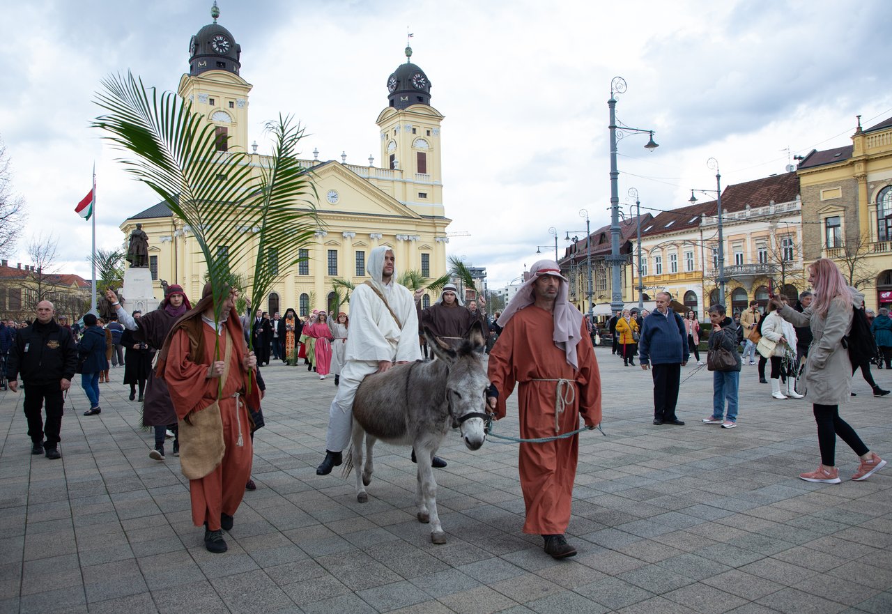 2023 virágvasárnap Debrecenben - Fotó: Miskolczi János