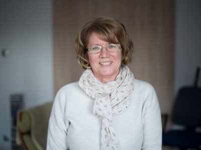 Ágostonné Szőcs Anna borítókép (f.Todoroff Lázár)