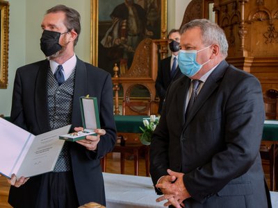 Buzogány Dezső kitüntetés