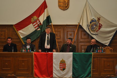 kép