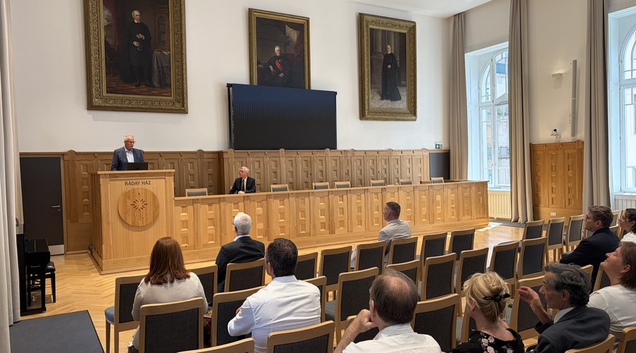 Doktorok Collegiuma 2026 aug. Vladár Gábor