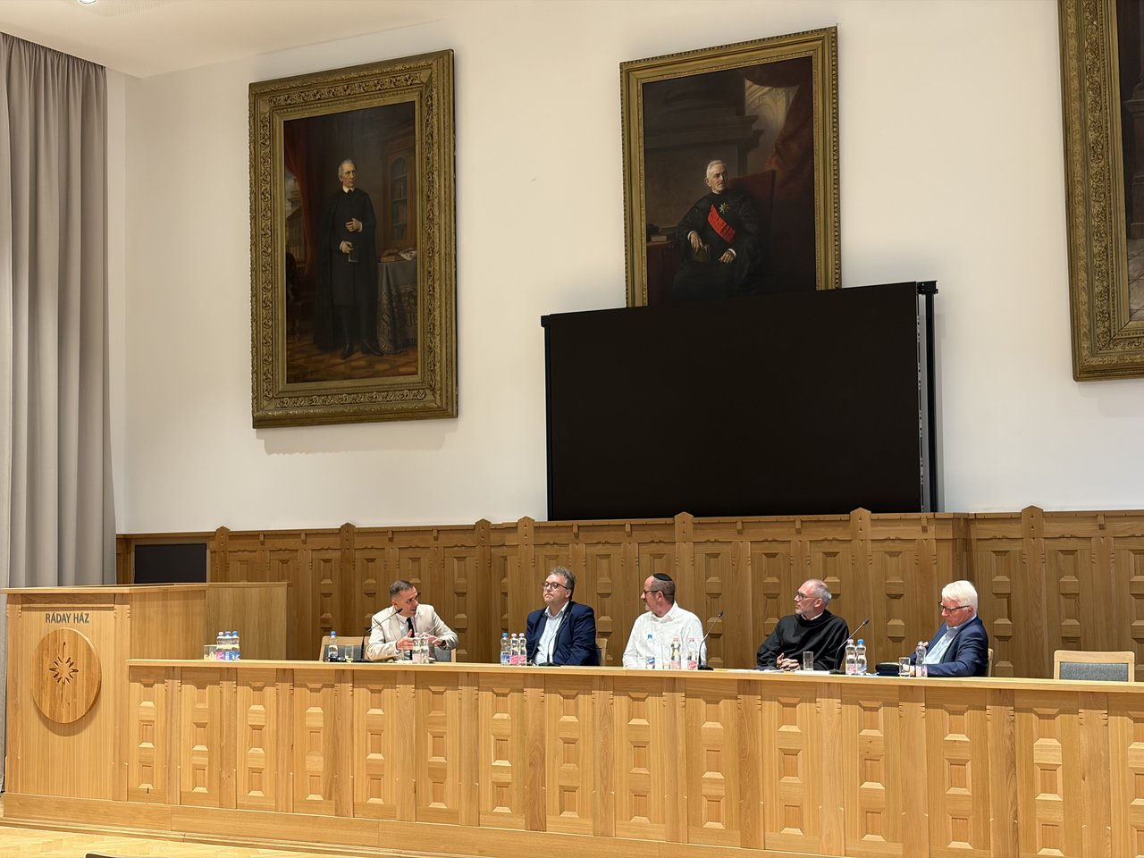 Doktorok Collegiuma 2026 aug. Iszlai Endre