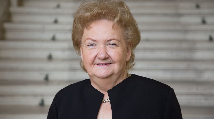 P.Toth.Szakacsne.Zita71d.jpg