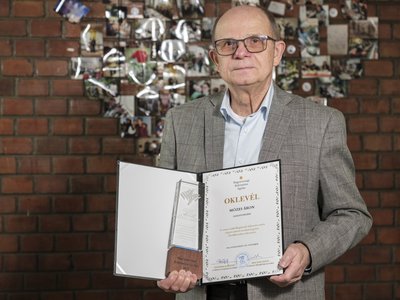 Mózes Áron portré kép - f: Zelenka Attila