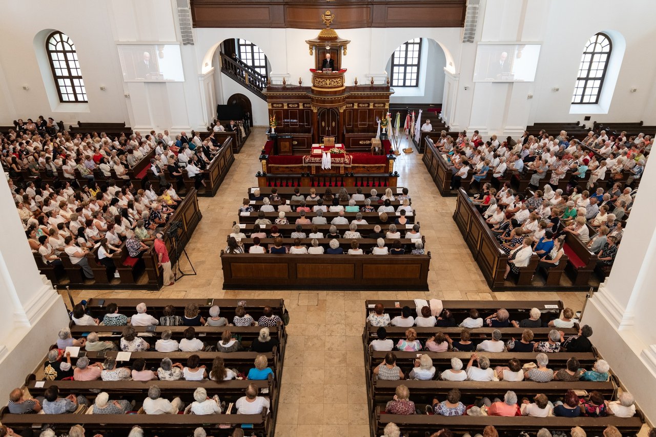 Tiszántúli Református Nőszövetség XXIX. Konferenciája_fotó_Balog_Zoltán_Facebook