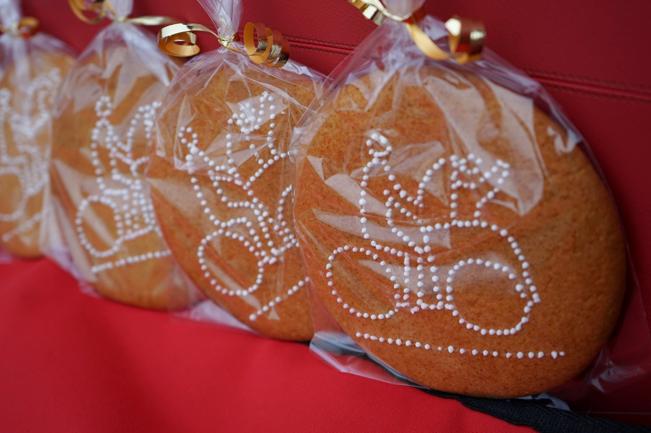 Vakmisszió karácsony 2025  mézeskalács (f.Magyar Református Szeretetszolgálat)