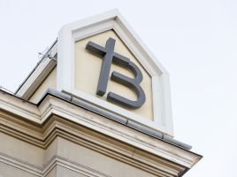 b300.jpg