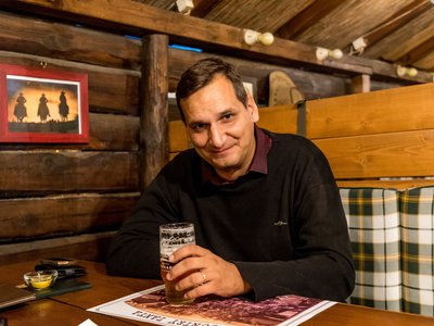 Bereczky Örs budakalászi lelkész - 2022 szeptember vidd sörözni a lelkészed - Fotó: Bazánth Ivola
