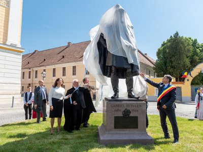 Bethlen Gábor szoboravatás