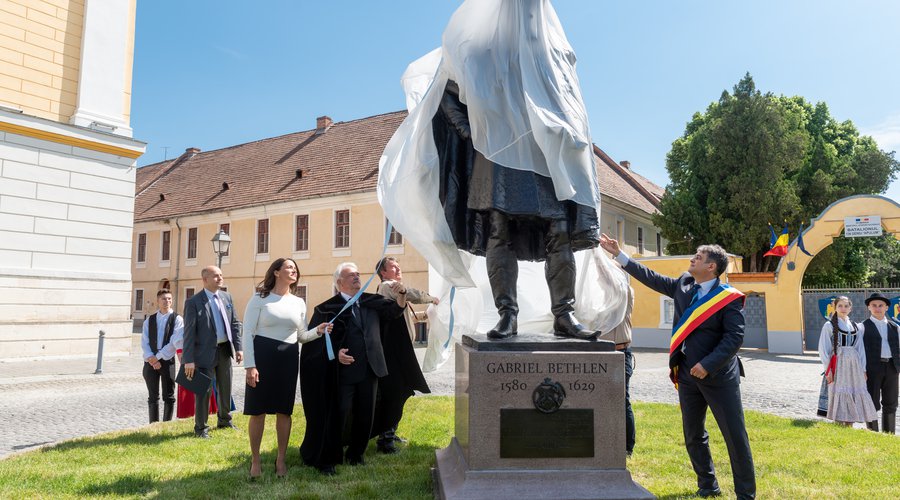 Bethlen Gábor szoboravatás