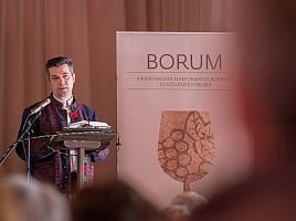 borum300.jpg