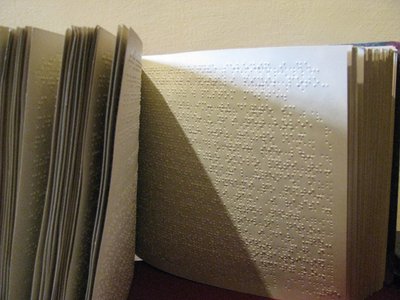 braille biblia (f. bibliatársulat.hu)