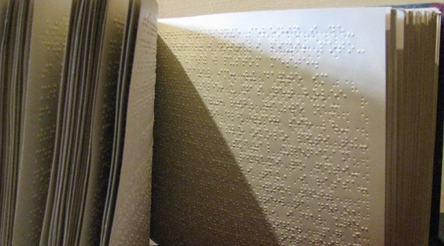braille biblia (f. bibliatársulat.hu)