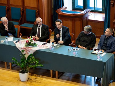 Balog Zoltán, Pásztor Dániel, Szemán ákos, Bereczky Ildikó, Sohajda Levente Gyülekezettudatos egyház – egyháztudatos gyülekezet konferencia, istentisztelet Sárospatak - Fotó: Zelenka Attila