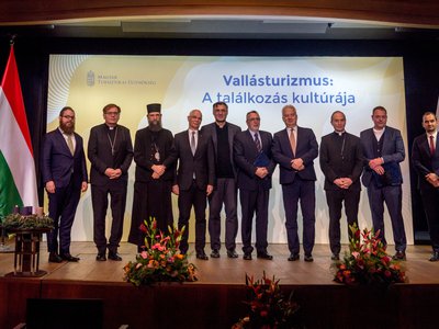 Vallási turizmus
