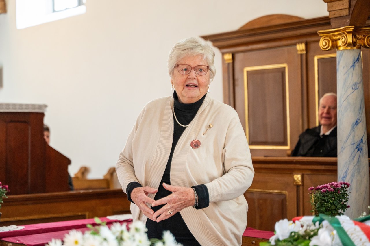 Tisza Ilona a geszti templomban 2025. október 31-én- Fotó: Pocsai Petra