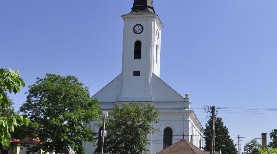 Kocs református templom - Fotó: kocs.hu