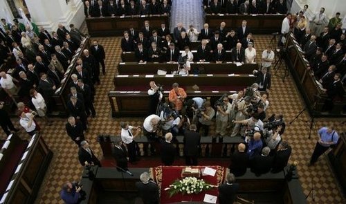 Signing of the constitution of the Hungarian Reformed Church