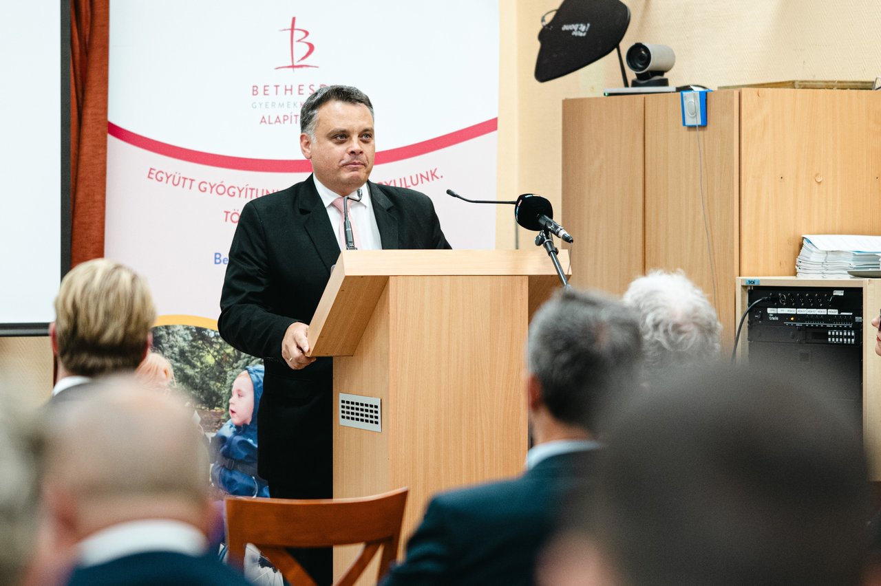 Latorcai Csaba államtitkár- Bethesda Sportegészségügyi Központ átadó 2025. november 3. - Fotó: Magyaródi Milán