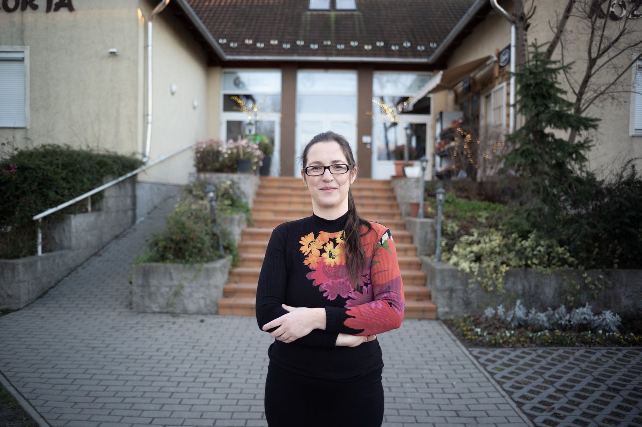 nagyné csobolyó eszter