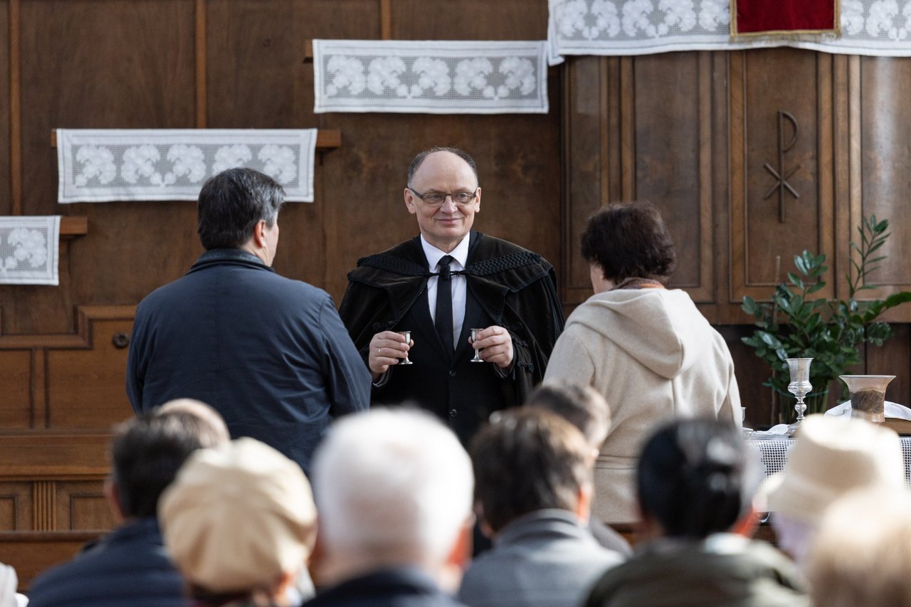 pozsonyi uti ref templom gyulekezet - foto. hurta hajnalka