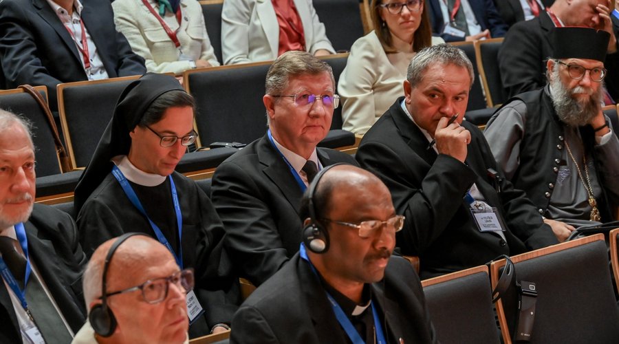 pannonhalma ökumenikus konferencia bazánth ivola