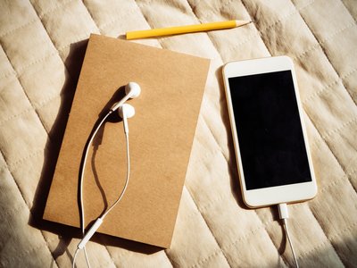 Telefon F. pexels