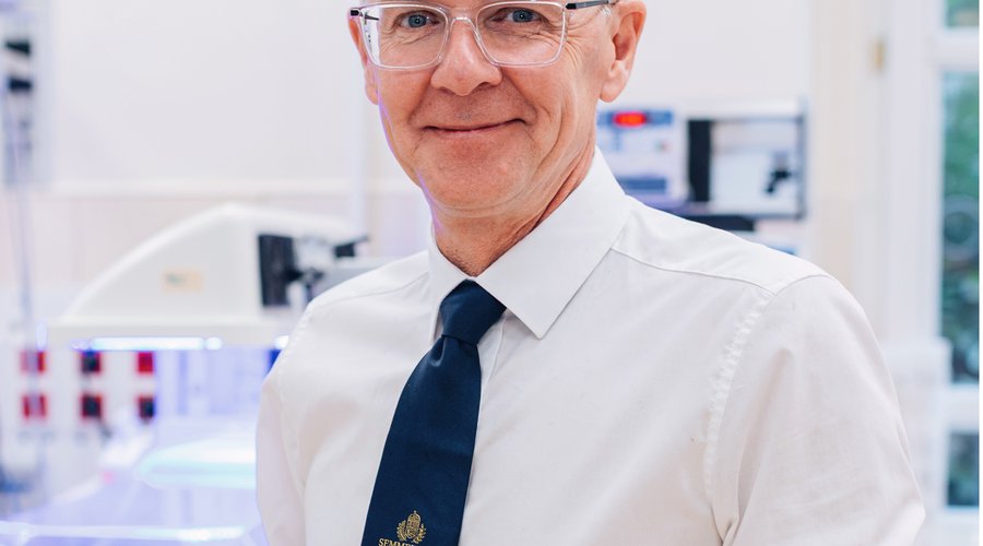 dr. szabó miklós portré