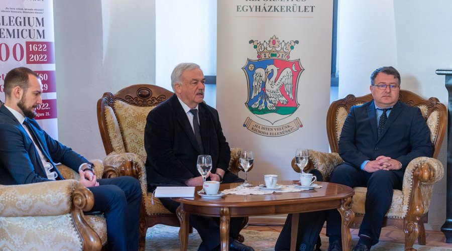Erdélyi ref sajtótájékoztató