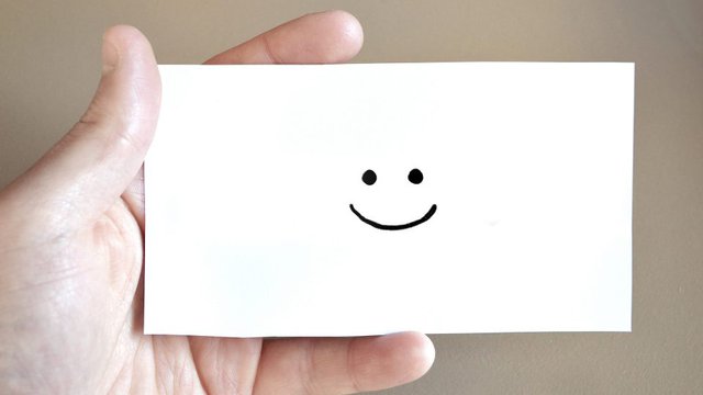 smiley-3692494_1920-960x638.jpg