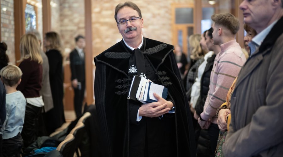 svábhegyi gyülekezet berta zsolt todoroff lázár