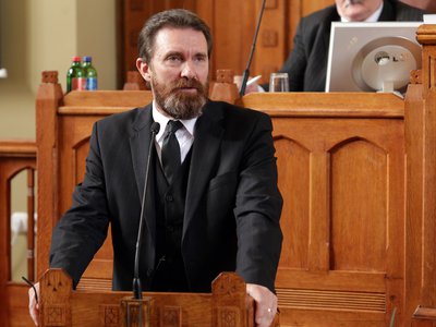 Buzogány Dezső erdélyi teológiai professzor, Vargosz fotója 2014. zsinati ülésen