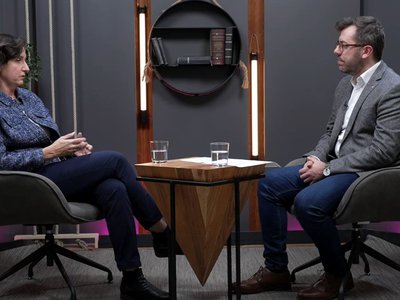 Világ nézet  Mucsi Zsófia 2023 december Forrás: Youtube